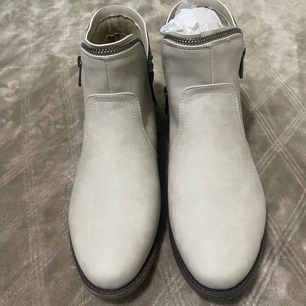 JC Western boots Brand new size 9